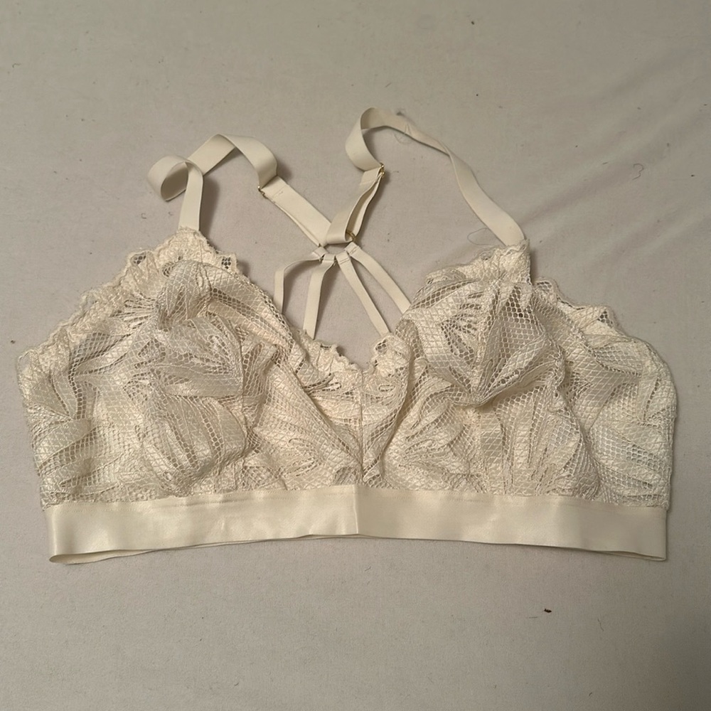 Aerie Bralette lacey and sexy